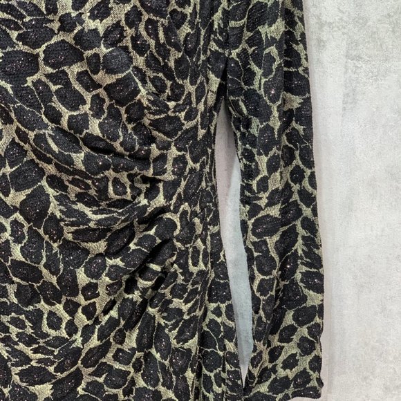Vince Camuto Long Sleeve Glitter Animal Print Shea - Picture 11 of 12